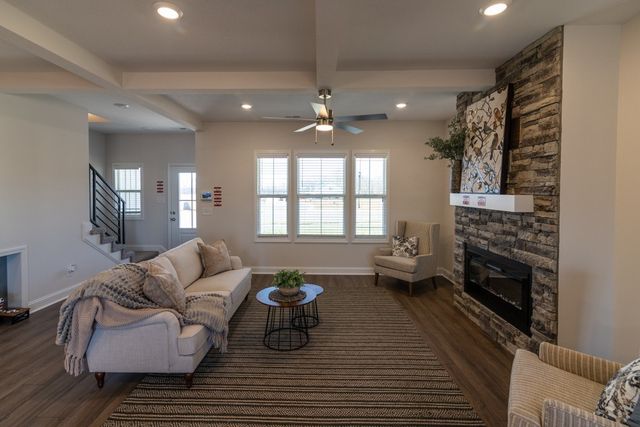 1037 Whispering Pines Way, Clarksville, TN 37043