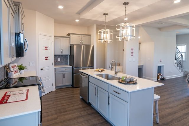 1037 Whispering Pines Way, Clarksville, TN 37043