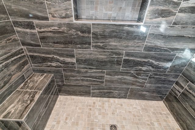 1037 Whispering Pines Way, Clarksville, TN 37043