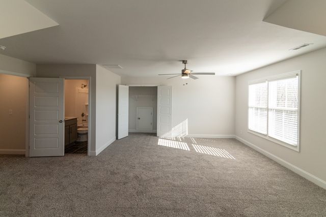 1037 Whispering Pines Way, Clarksville, TN 37043