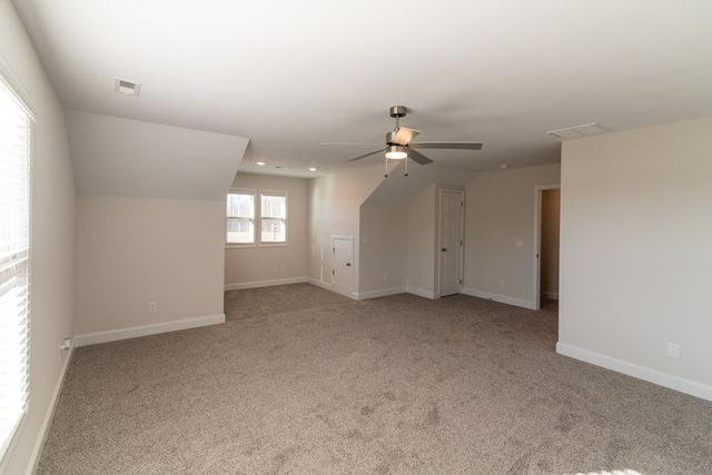 1037 Whispering Pines Way, Clarksville, TN 37043