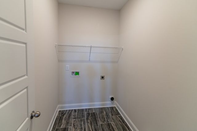 1037 Whispering Pines Way, Clarksville, TN 37043