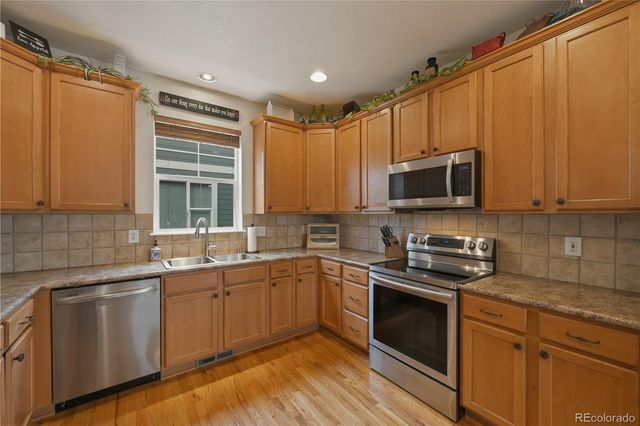 128 Canadian Crossing Drive, Longmont, CO 80504