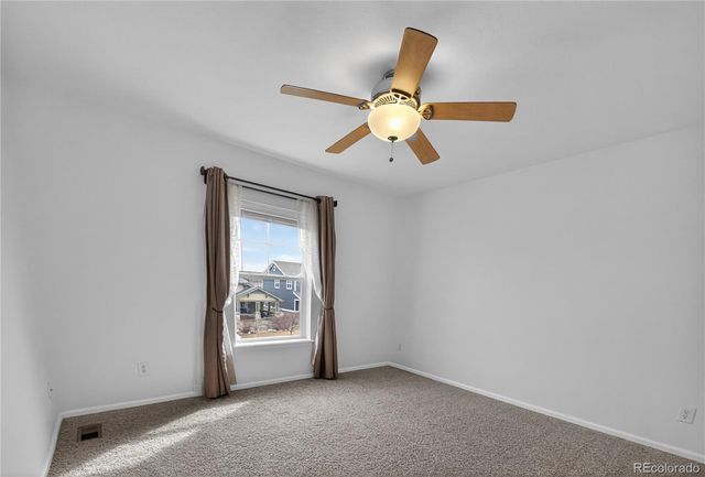 128 Canadian Crossing Drive, Longmont, CO 80504