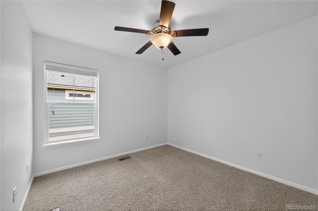 128 Canadian Crossing Drive, Longmont, CO 80504