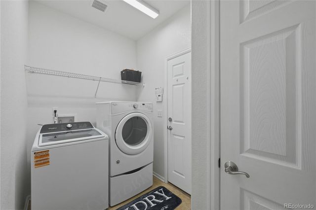 128 Canadian Crossing Drive, Longmont, CO 80504