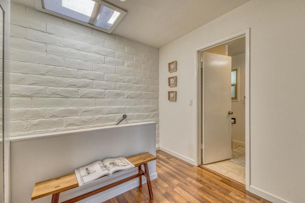 Image 13 of property listing at 451 Dela Vina Avenue 108, Monterey, CA 93940