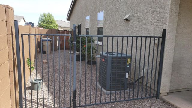 1911 W Half Moon Circle, San Tan Valley, AZ 85144