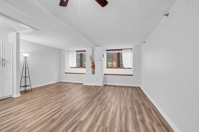 200 Market Street 117, Lowell, MA 01852