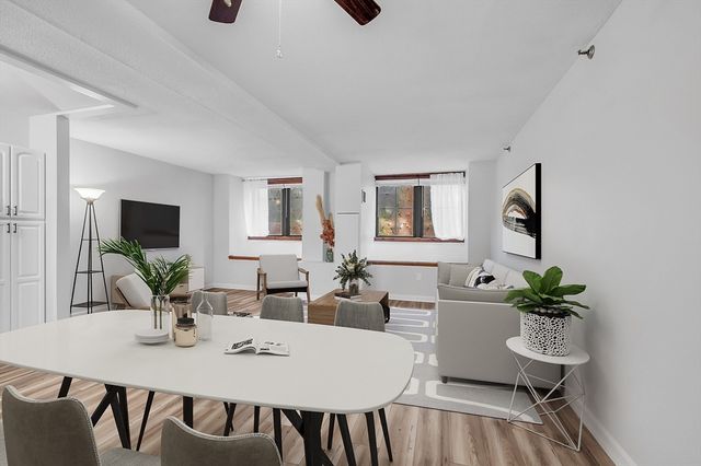 200 Market Street 117, Lowell, MA 01852