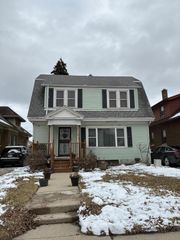 3914 N 16th STREET, Milwaukee, WI 53206