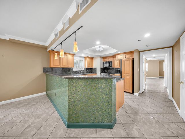1111 E Las Olas Boulevard 308, Fort Lauderdale, FL 33301