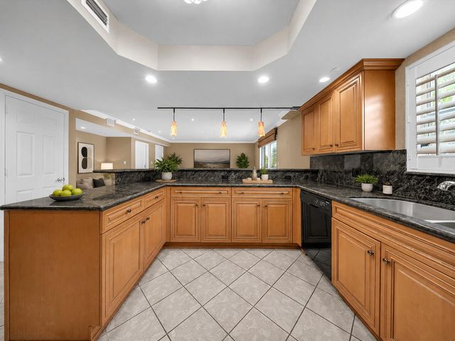 1111 E Las Olas Boulevard 308, Fort Lauderdale, FL 33301