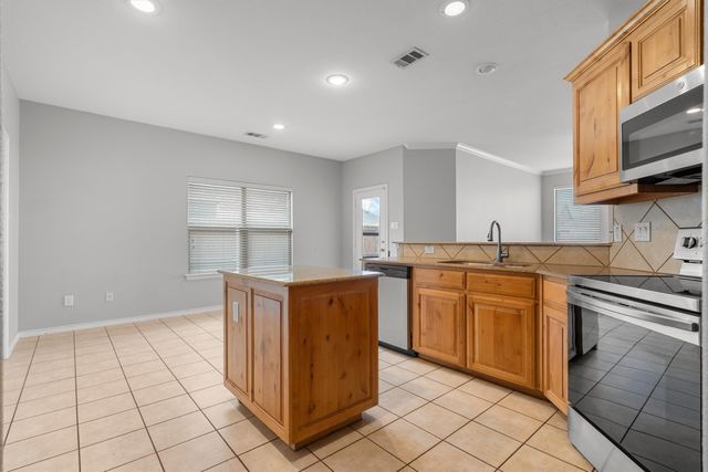 3200 Hornbeam Street, Denton, TX 76226