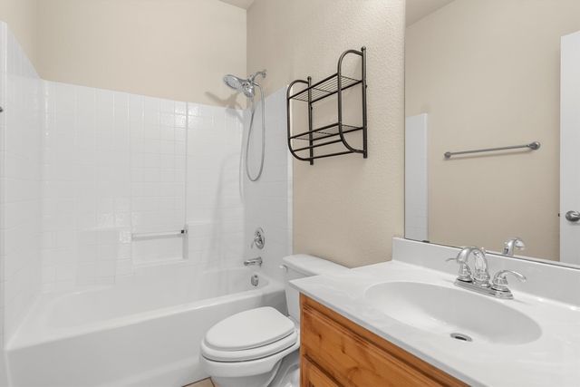 3200 Hornbeam Street, Denton, TX 76226