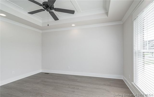 8008 Turf Way Trail, Sellersburg, IN 47111
