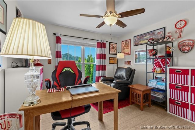 8008 Turf Way Trail, Sellersburg, IN 47111