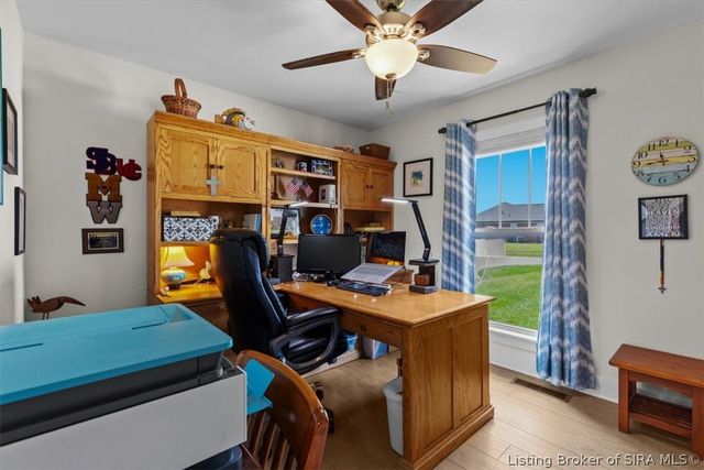 8008 Turf Way Trail, Sellersburg, IN 47111