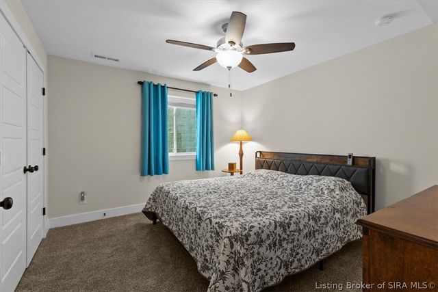 8008 Turf Way Trail, Sellersburg, IN 47111