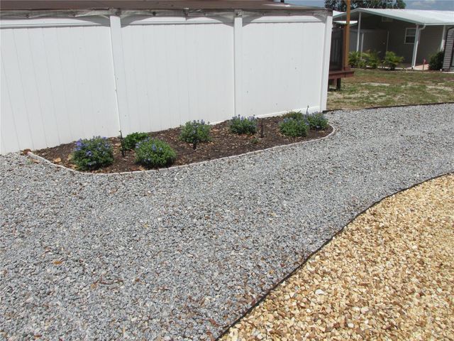 16 SADDLEBAG TRAIL S, Lake Wales, FL 33898