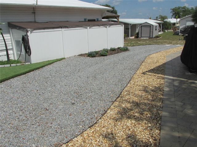 16 SADDLEBAG TRAIL S, Lake Wales, FL 33898