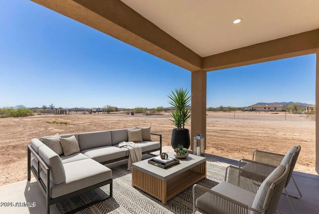 37289 W HILTON Avenue, Tonopah, AZ 85354