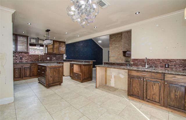 2006 Waterelm Drive, Houston, TX 77084