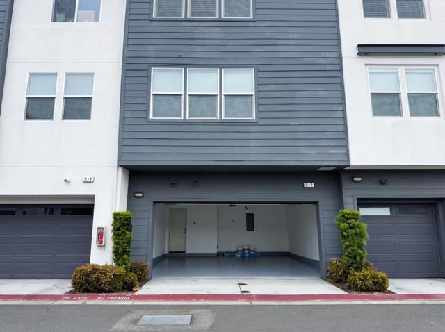 517 Clover Circle, Milpitas, CA 95035