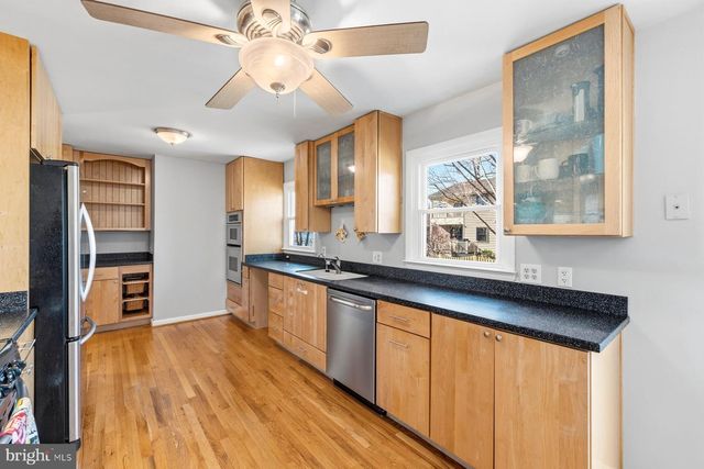 1624 BISHOP RD, Edgewater, MD 21037