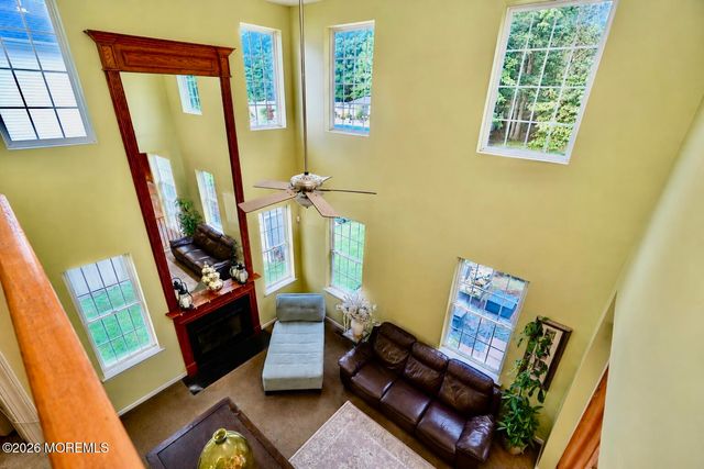 26 Summerhill Avenue, Jackson, NJ 08527