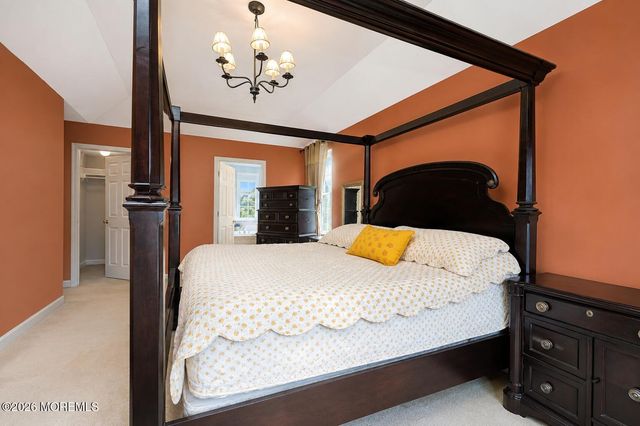 26 Summerhill Avenue, Jackson, NJ 08527