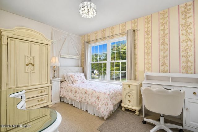 26 Summerhill Avenue, Jackson, NJ 08527