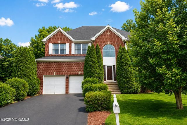26 Summerhill Avenue, Jackson, NJ 08527