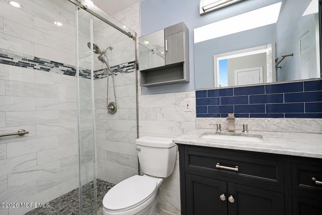 26 Summerhill Avenue, Jackson, NJ 08527
