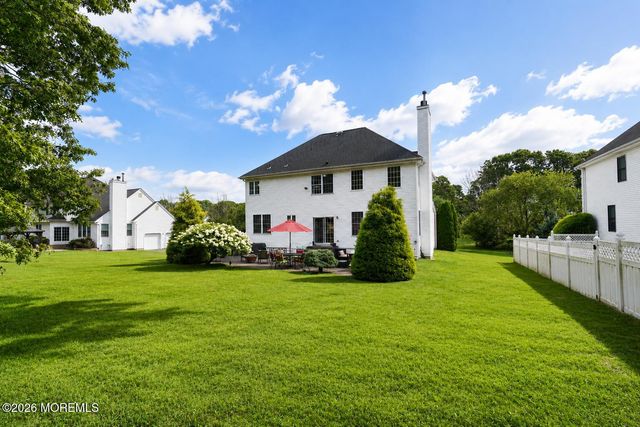 26 Summerhill Avenue, Jackson, NJ 08527