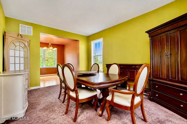 26 Summerhill Avenue, Jackson, NJ 08527
