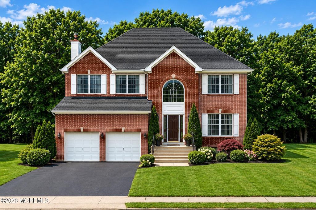 26 Summerhill Avenue, Jackson, NJ 08527