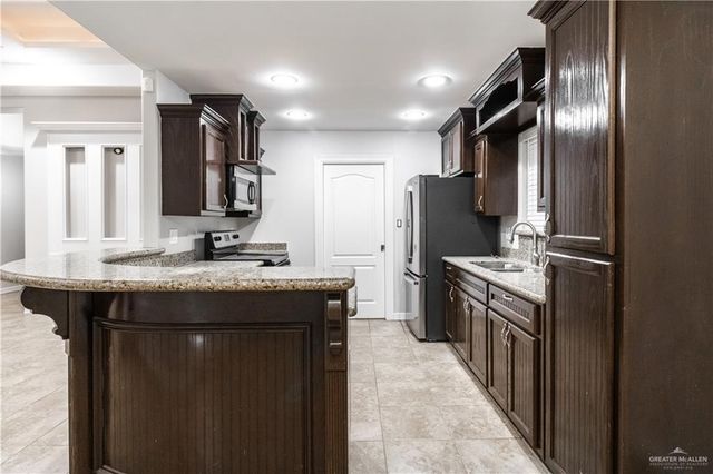 4616 Xanthisma Avenue, Mcallen, TX 78504