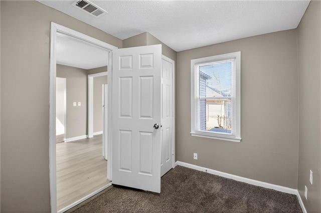 7412 E 57th Street, Kansas City, MO 64129