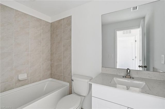 4274 Canova CT, North Fort Myers, FL 33917