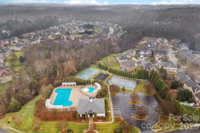 2401 Twinberry Lane, Waxhaw, NC 28173