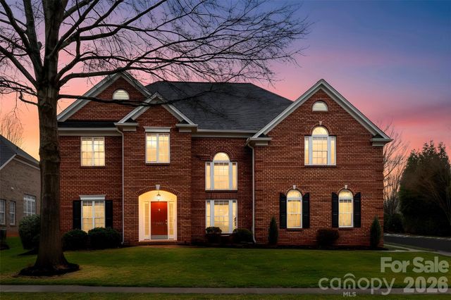 2401 Twinberry Lane, Waxhaw, NC 28173