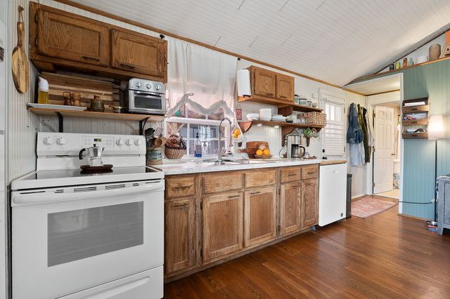 170 Wilson Brock Rd, Sparta, TN 38583