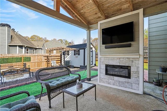 2106 Hamby Cove Drive NW, Acworth, GA 30102