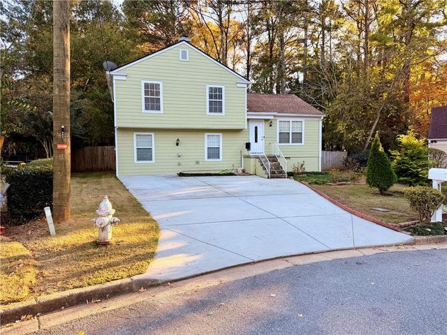 5345 SEATTLE SLEW Court, Norcross, GA 30093