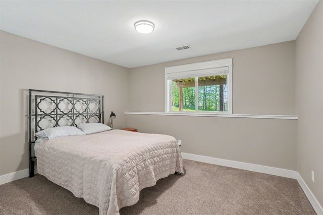 9592 Bluff Lake Street, Zeeland, MI 49464