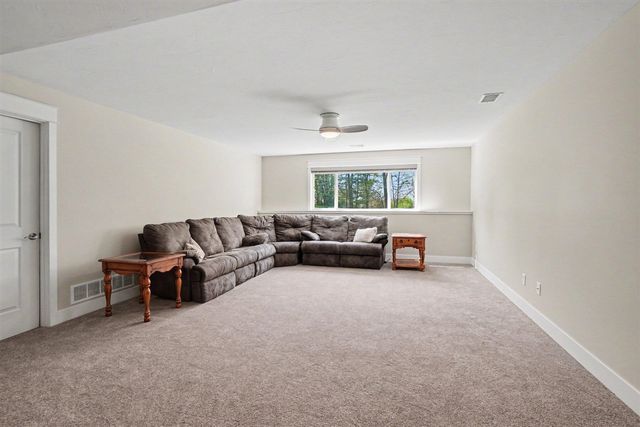 9592 Bluff Lake Street, Zeeland, MI 49464