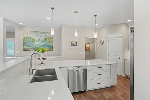 9592 Bluff Lake Street, Zeeland, MI 49464