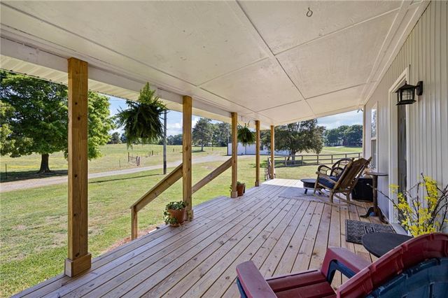 248 Erwin Road SE, Adairsville, GA 30103