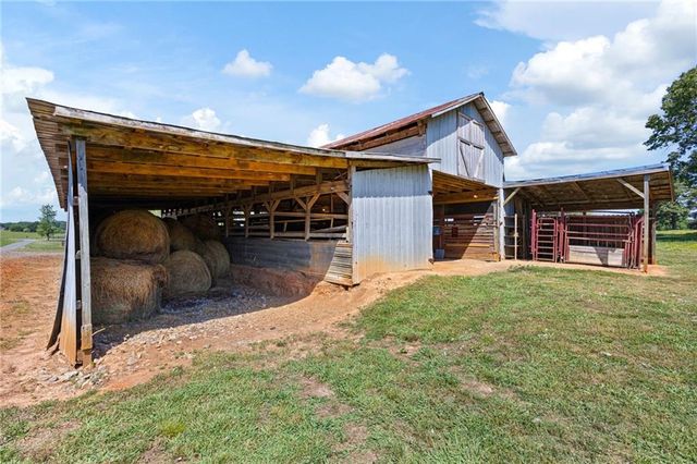 248 Erwin Road SE, Adairsville, GA 30103